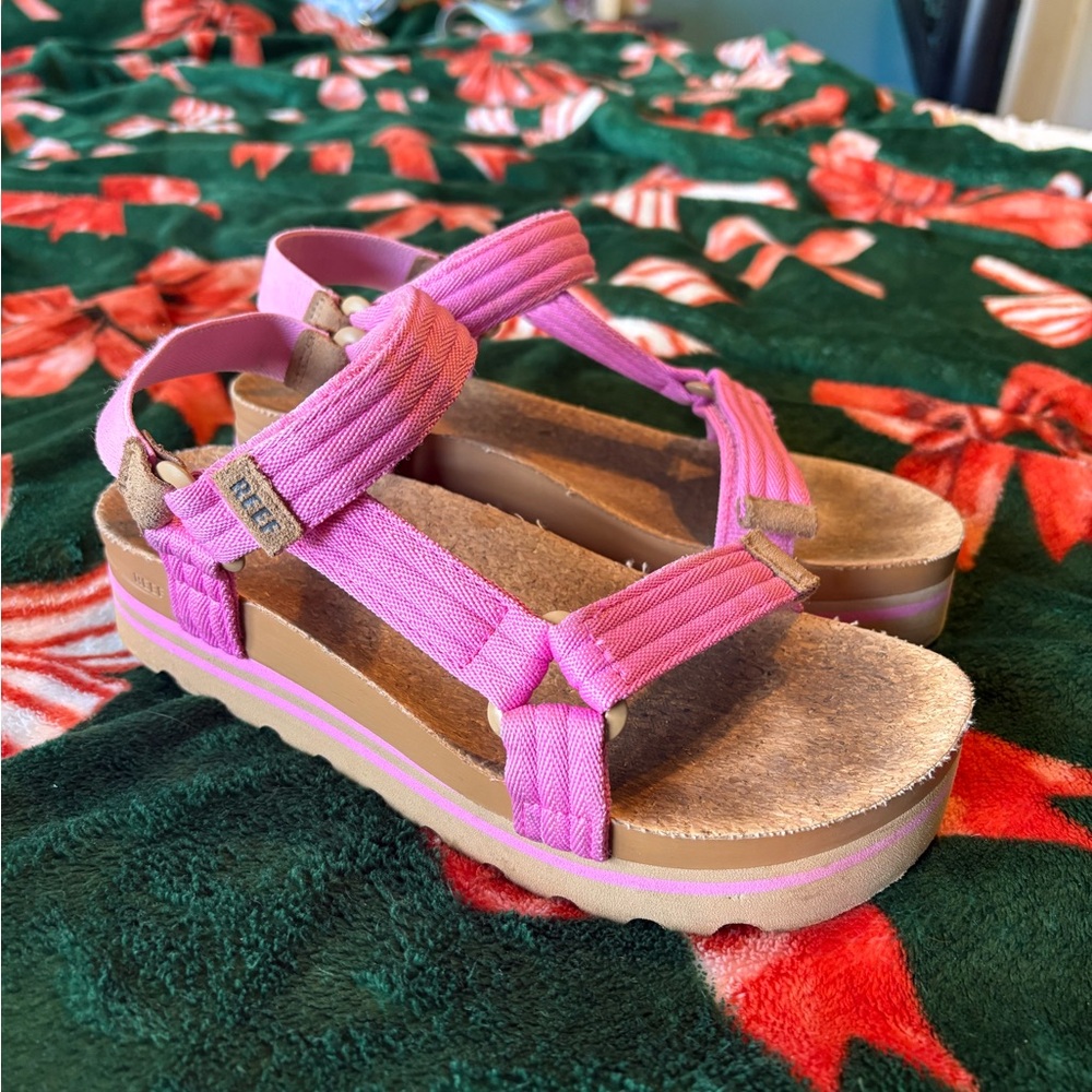 Reef Pink Platform Rope-Strap Sandals